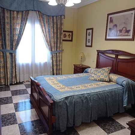 Apartamento Turistico Antigua Universidad Альмагро Экстерьер фото