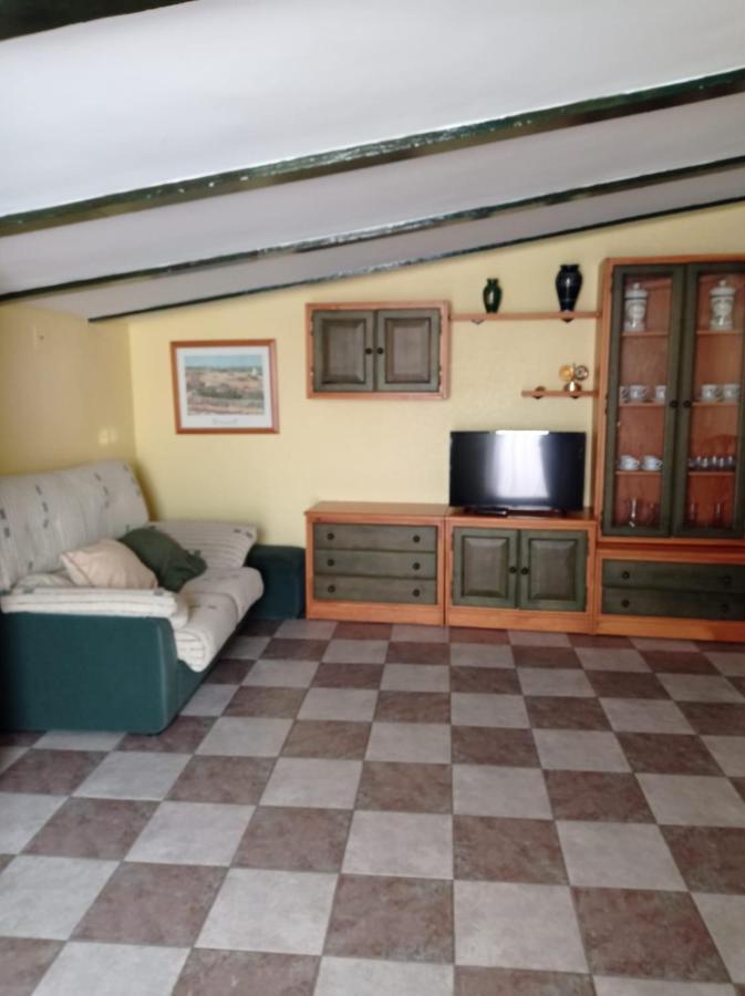 Apartamento Turistico Antigua Universidad Альмагро Экстерьер фото